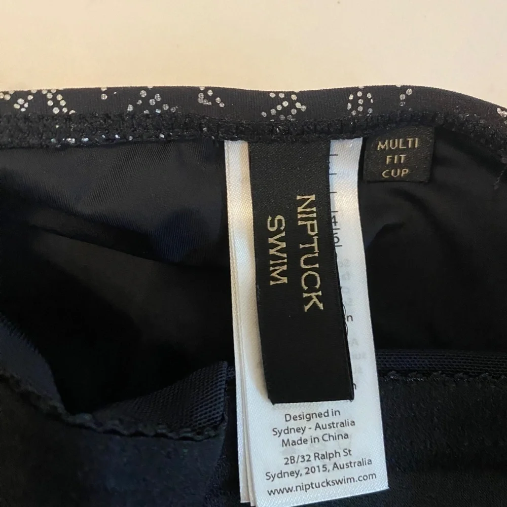 Niptuck- One Piece Swimsuit-Multi Fit cup- Silver Metallic Leopard Print- Size 4 - Picture 6 of 10